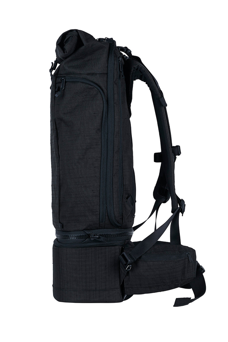 WayksOne Travel Backpack Original black Side