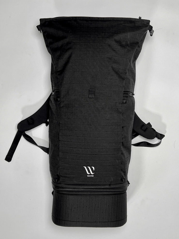 Adopt 23-04: Travel Backpack Original Black with small defect