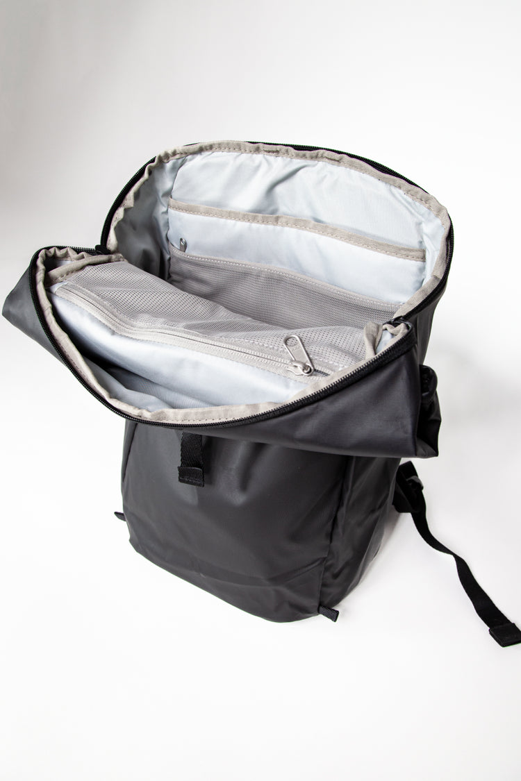 Wayks Day Pack Mini sleek black Inside Pockets#colour_sleek-black