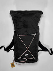 Adopt 23-07: Day Pack Original Black with defect + Mat Strap