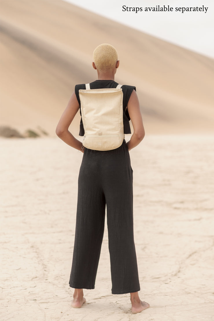 Wayks Sling Sand Backpack Model Female
