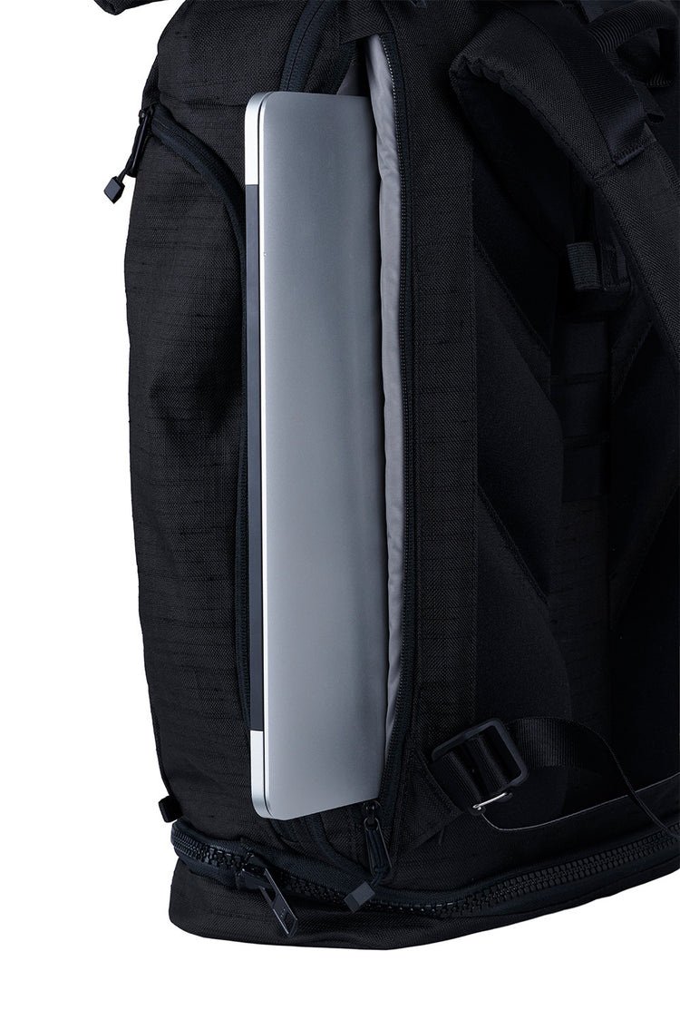 WayksOne Day Pack Original Sleek Black Laptop Side Access#colour_sleek-black